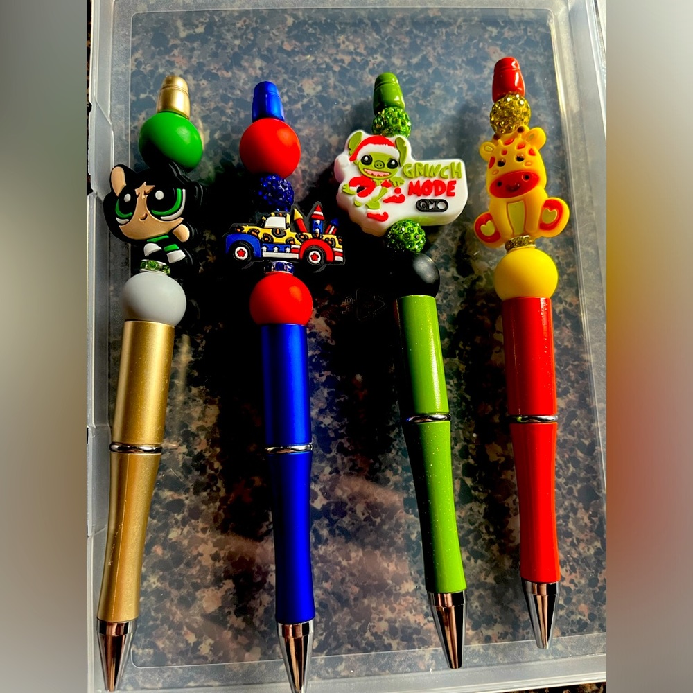 Custom beaded pens - Picture 5 of 5